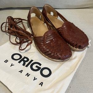 Origo Barefoot Huaraches size 7